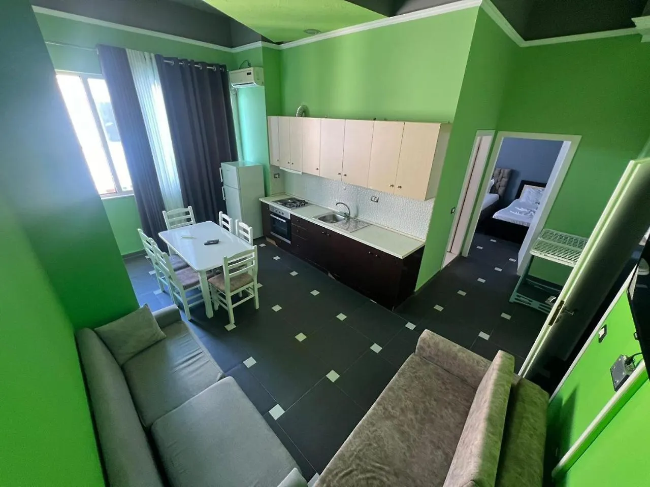 Hotel Tafi Shengjin Apartment