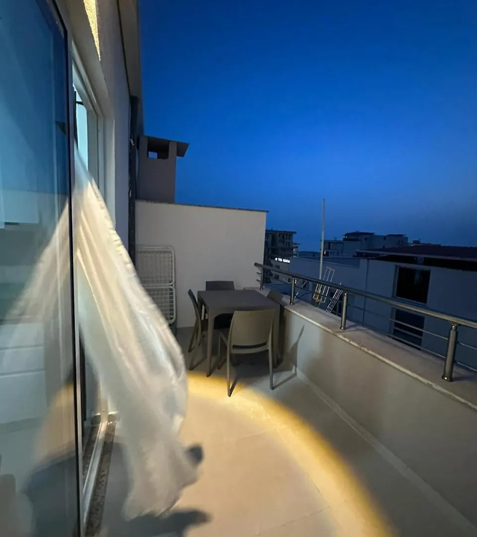 Hotel Tafi Shengjin Apartment