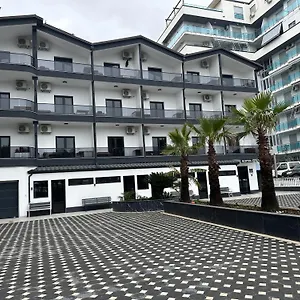 Hotel Molla Restorant, Shengjin